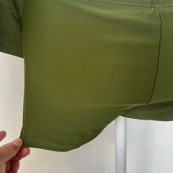 NWT Two Piece Tankini Bathing Suit Adjustable Straps Boy shorts Olive Green Md - Picture 9 of 12